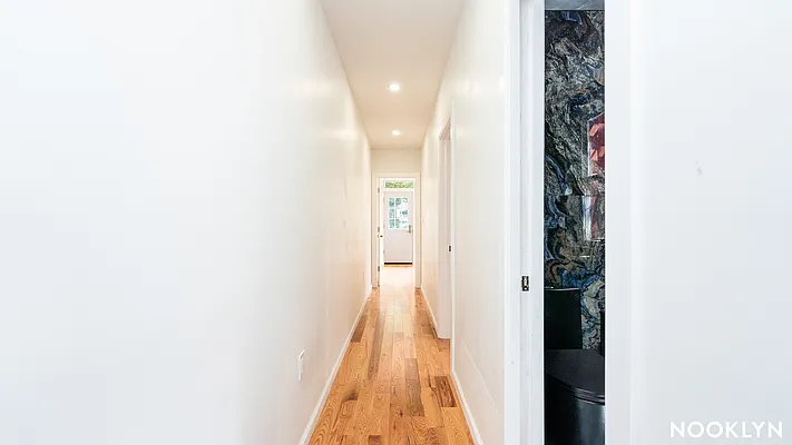 Rented by Nooklyn NYC LLC | media 13