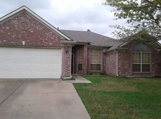 716 Turnstone Dr, Arlington, TX 76018