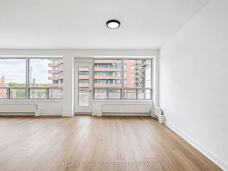 2500 Bathurst St #307 — Photo 7