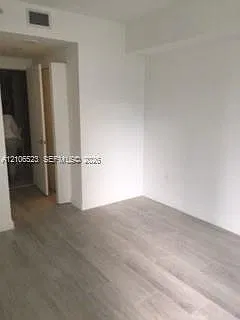 Brickell Heights West Con — Photo 2