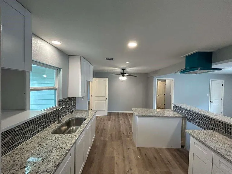 3017 Nita St — Photo 13