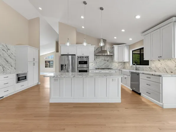 230 Chris Street, Windsor, CA 95492