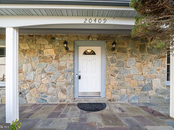 4th image of 20409 Bloomingville Ct