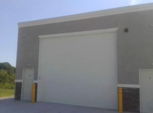 8280 W O St UNIT 10, Lincoln, NE 68528