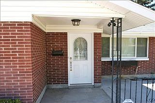 2nd image of 627 Alturas Dr N