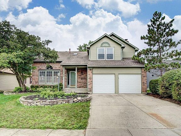 3rd image of 743 Old Forest Ct