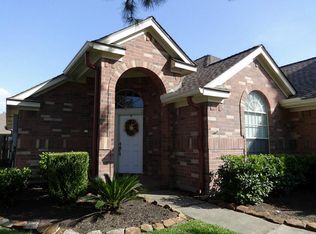 11723 Canyon Drop Dr, Tomball, TX 77377