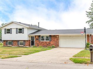8213 Wescott Ave, Fairborn, OH