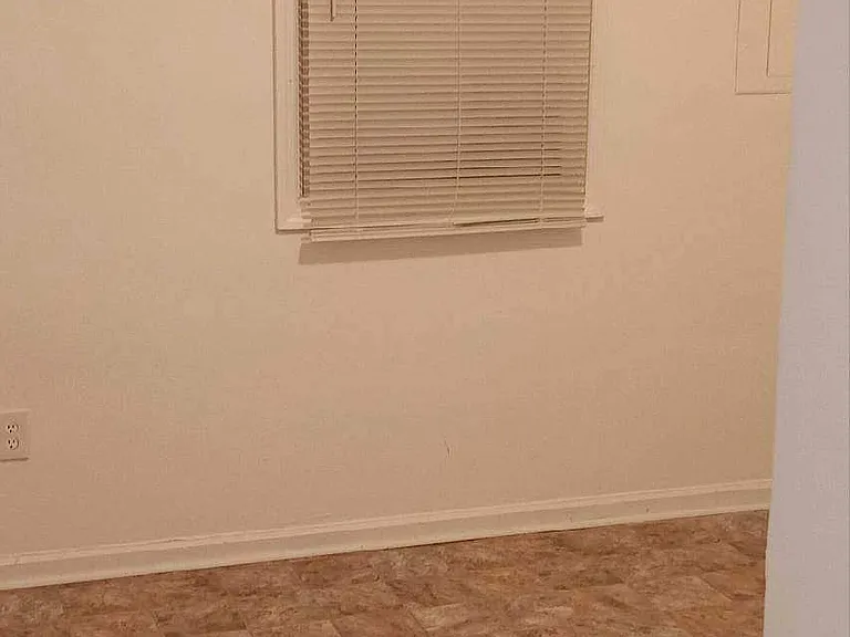 407 Turpin Dr #7 — Photo 6