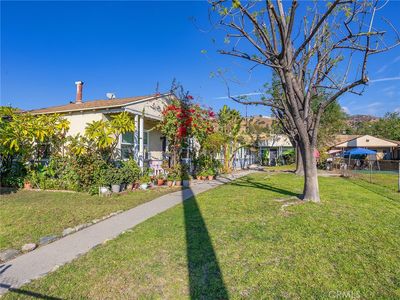 7982 De Garmo Ave, Sun Valley, CA, 91352