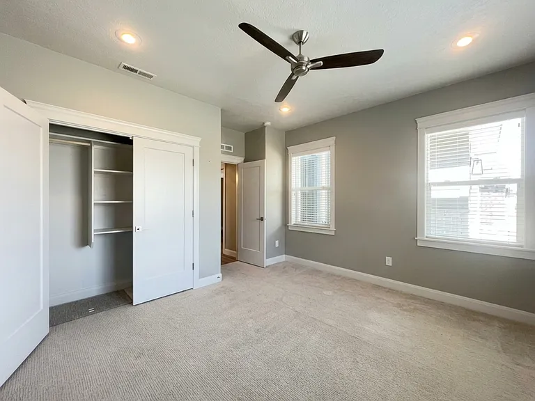 2406 W Herron Ridge Ct — Photo 8