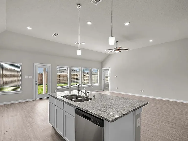23576 Marble Pass Trce — Photo 5