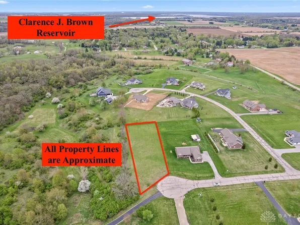 4651 Prairie Bluff Ave, Springfield, OH 45502