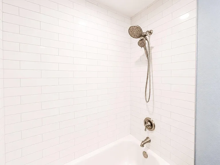 1224 Kennie Dr — Photo 2