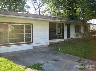 27 Columbian Ave, Bluffton, IN 46714