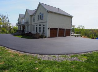 274 Pineville Rd, Newtown, PA 18940