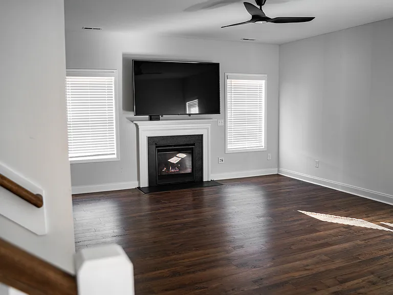 670 Avenue Of The Carolinas St — Photo 22