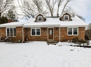 512 Freeport Rd, Butler, PA 16002