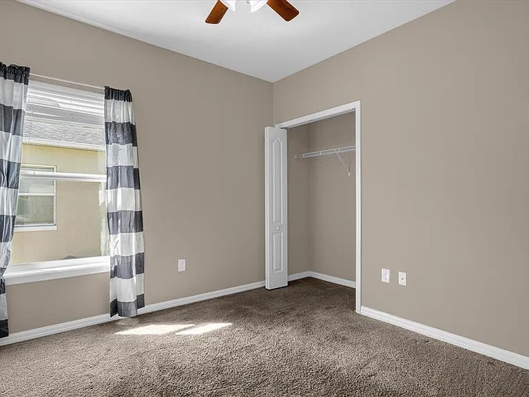 2144 Betsy Ross Ln — Photo 16