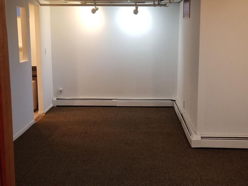 1st image of 840 Sherman Ave #1
