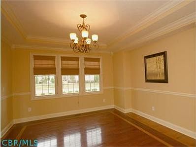 4th image of 13873 Fantasy Way NW