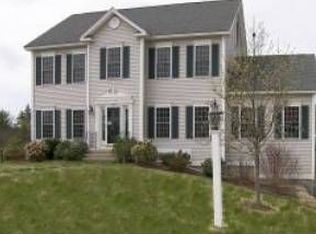 22 Winding Rd, Bedford, NH 03110
