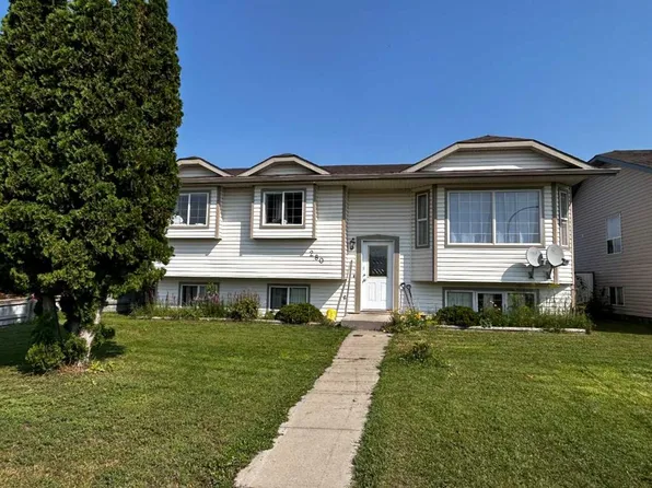280 S Upland Ave W, Brooks, AB T1R 1K1