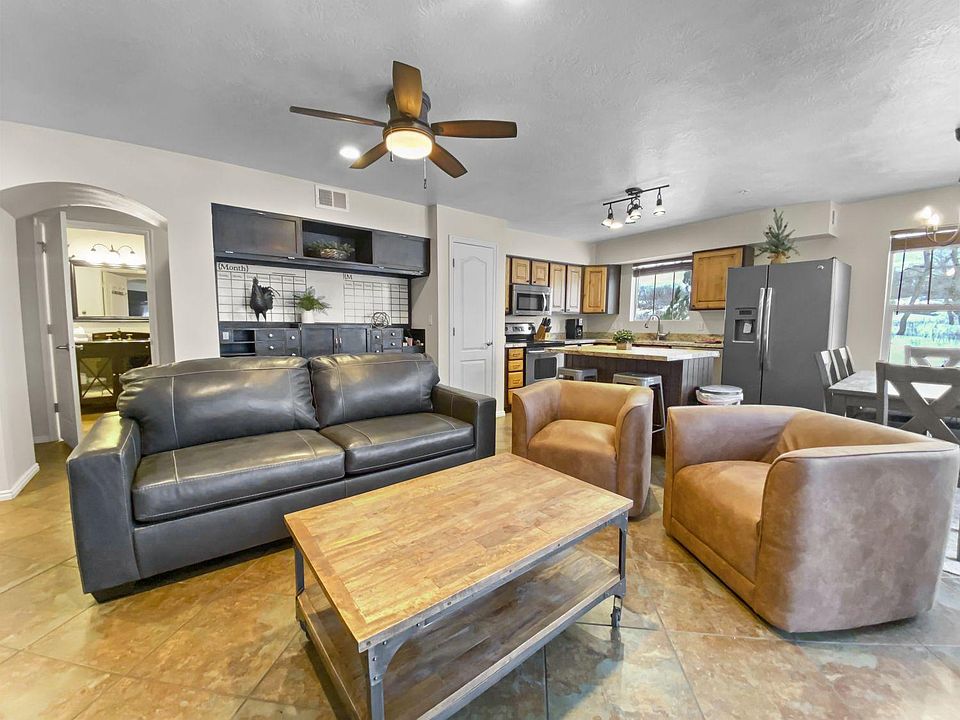 1st image of 1808 W Fox Bay Dr Unit B202