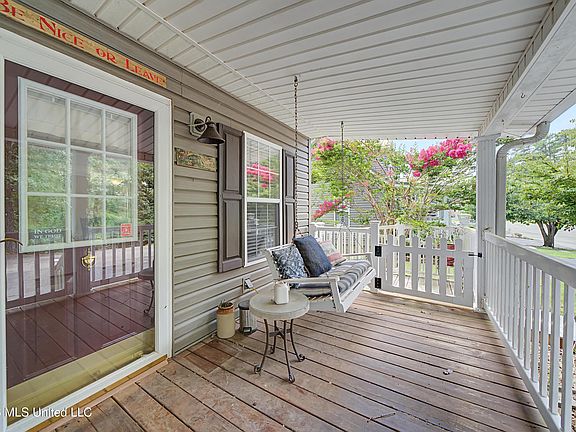 5th image of 26 Betty Blvd #173