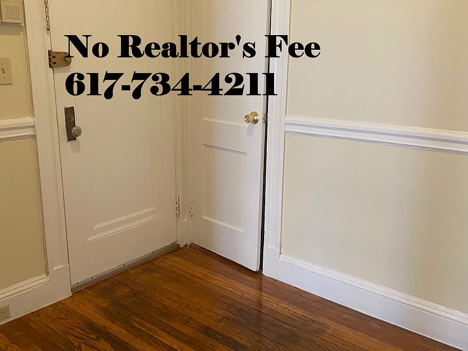 2nd image of 368A Riverway St