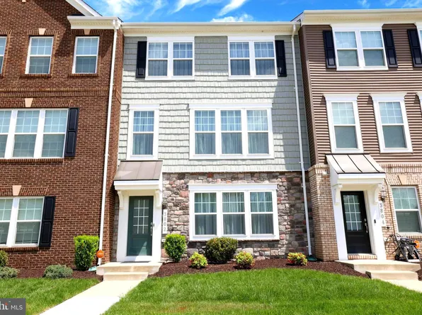 3802 Rock Spring Dr, Upper Marlboro, MD 20772