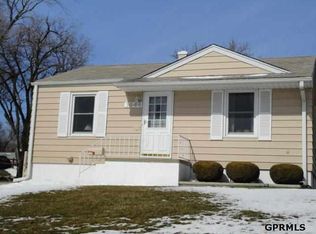 3644 Valley St, Omaha, NE 68105