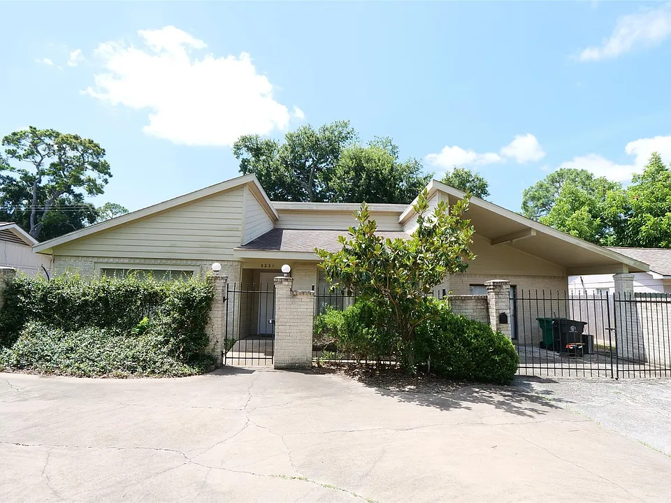 5231 Beechnut St