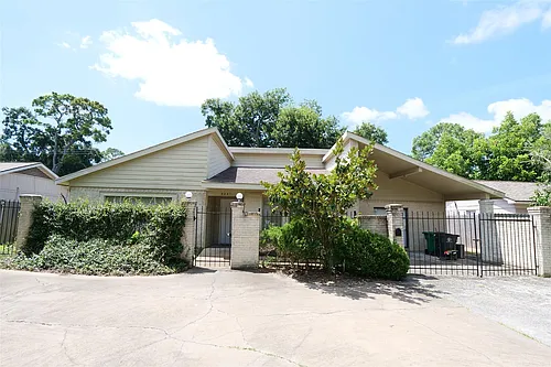 5231 Beechnut St Photo 1