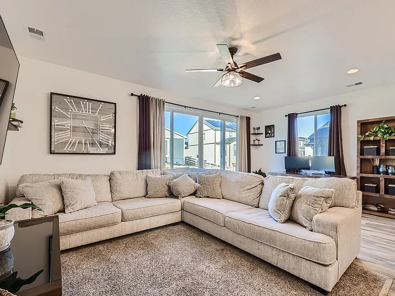 2609 Villageview Ln — Photo 7