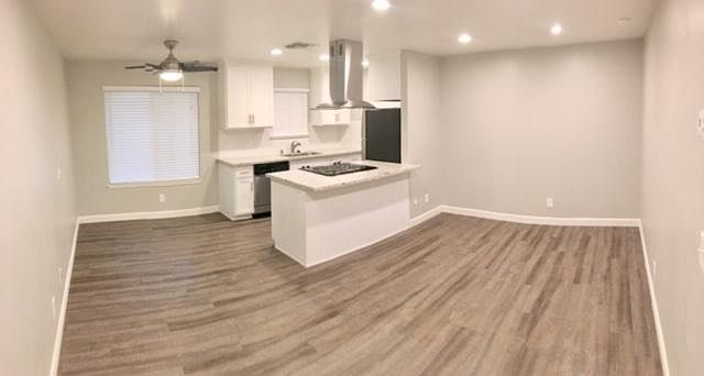 1st image of 423 14th St APT 3