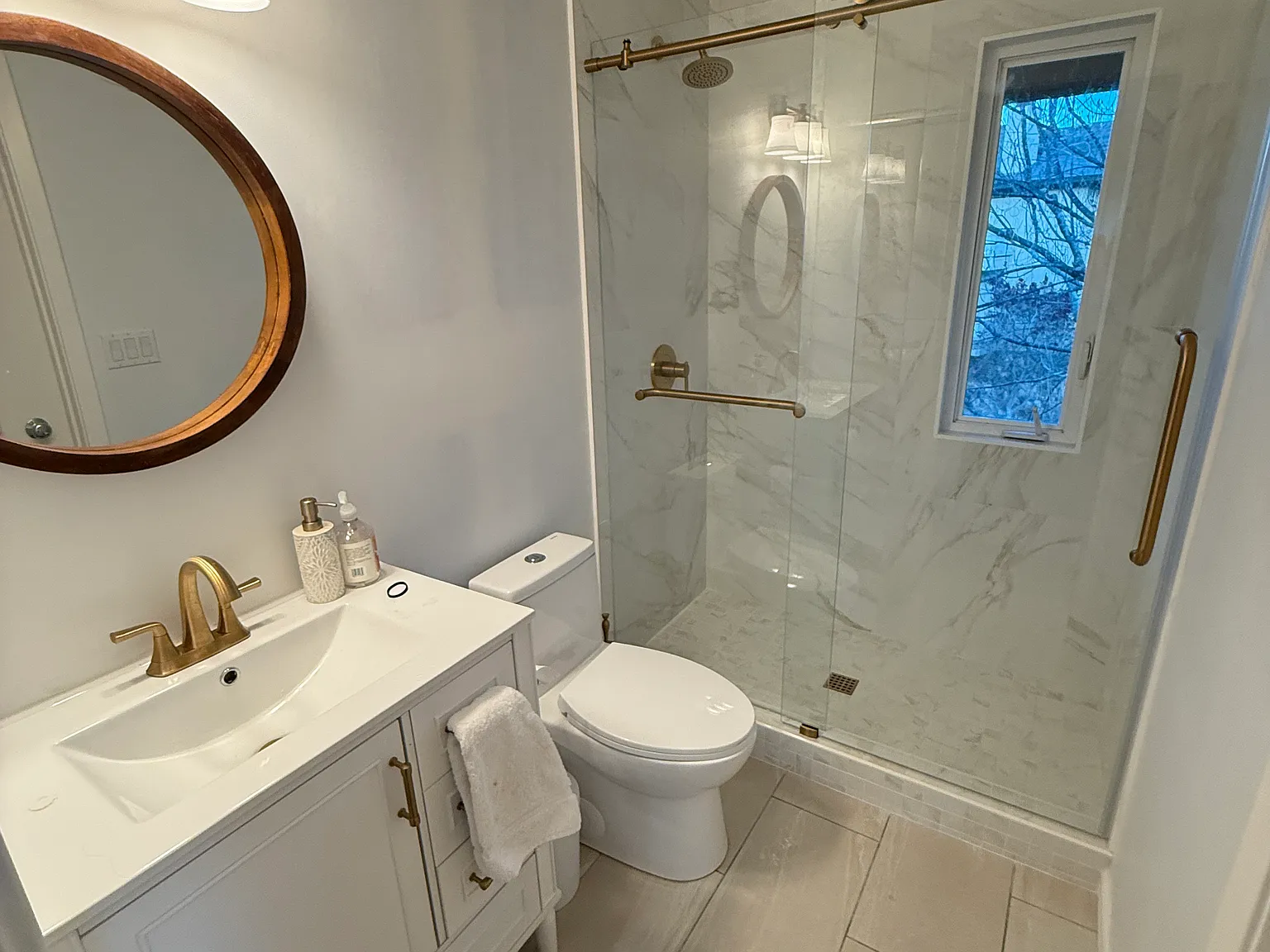 2 bed, 1250 sqft, $4,900 — Photo 3
