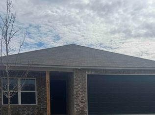 1235 Agogo Ln, Conway, AR 72034