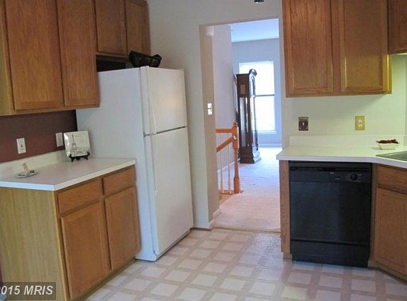 3rd image of 12508 Heykens Ln