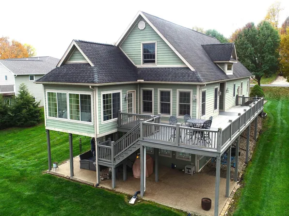 926 Fairway Dr, Howard, OH 43028