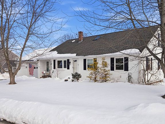 2nd image of 23 Portland Rd