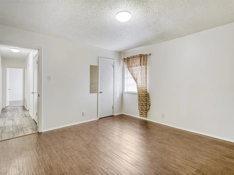 6601 Skycrest Dr — Photo 23
