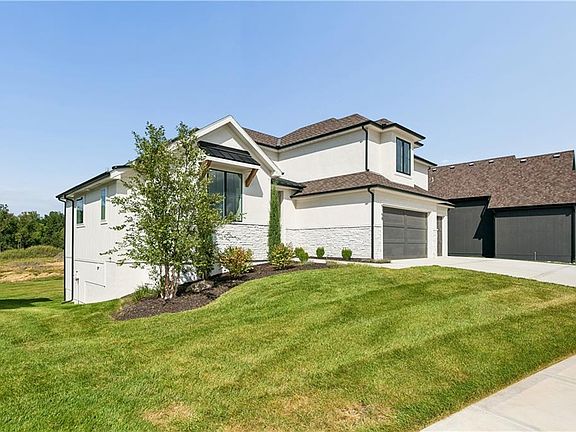 2nd image of 5158 NW 47th Ter