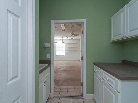 5th image of 10607 Lithia Estates Dr