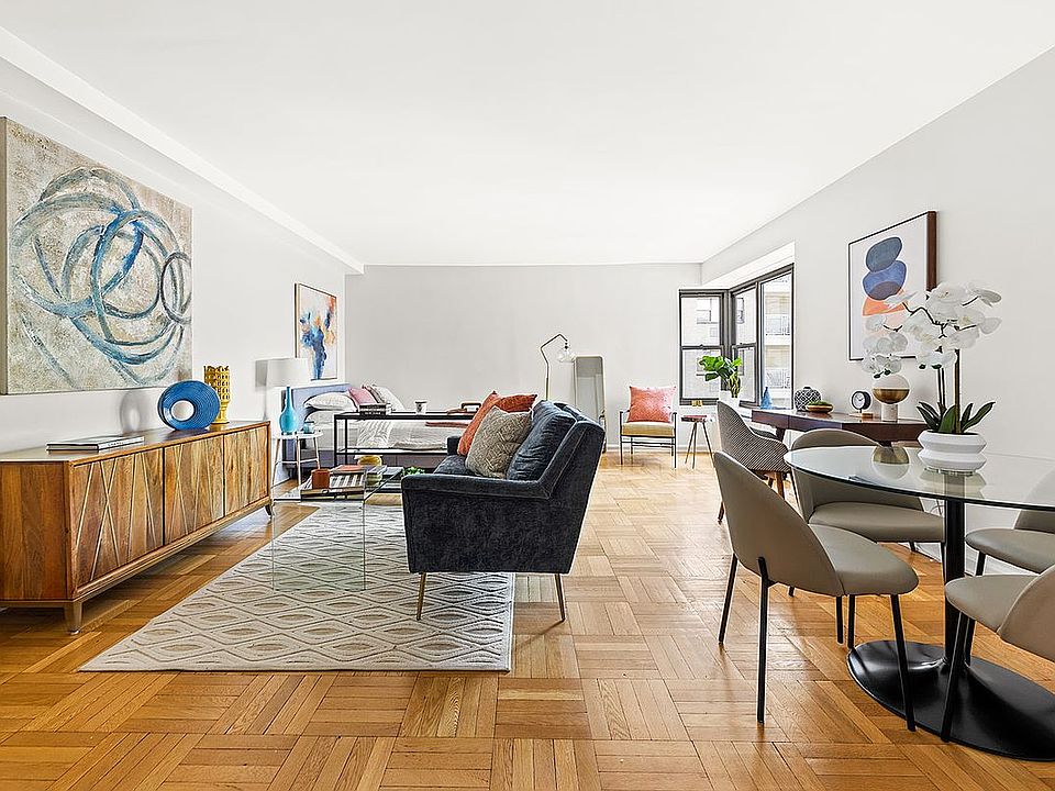 1st image of 2 5th Ave APT 4U