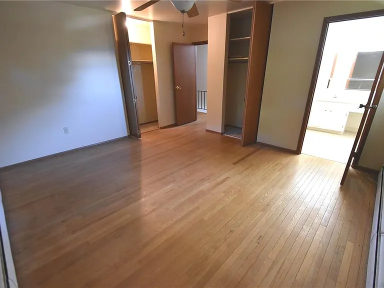 122 E Plainfield Ave — Photo 10