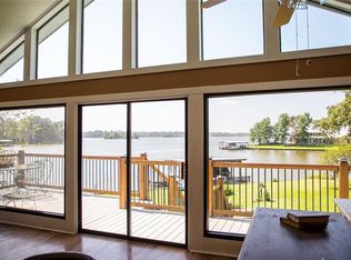 337 Red Oak Dr, Trinity, TX 75862