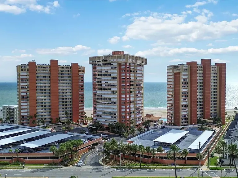 17920 Gulf Blvd #1401 — Photo 46