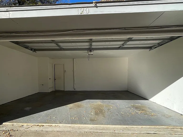 120 Shadybrook Dr — Photo 28