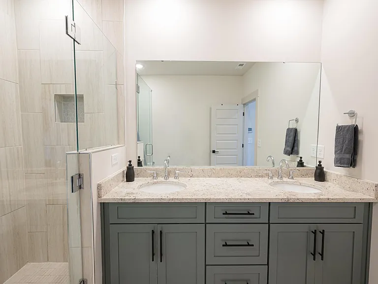 1112 Wesley Terrace Ave — Photo 15